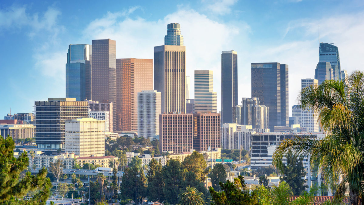 More Angelenos plan to leave Los Angeles, study finds